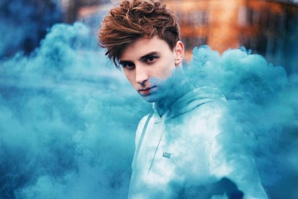 Влад Бумага – герой юной аудитории Ютуба