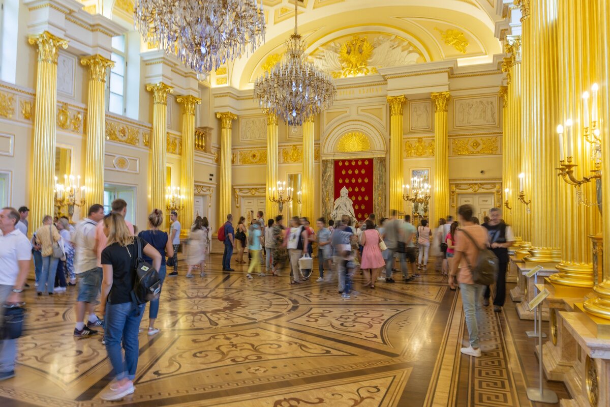 Музей царицыно билеты. Дворец Екатерины 2 в Царицыно. Царицыно дворец Екатерины внутри. Царицыно внутри дворца. Музей заповедник Царицыно ЗАГС.