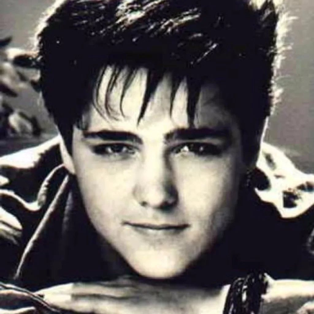 Юрий Шатунов. Взято на Яндекс. Картинки.