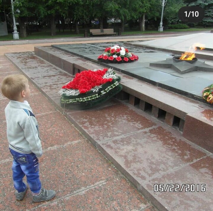 Фото автора. Город Волгоград. Площадь Павших борцов.