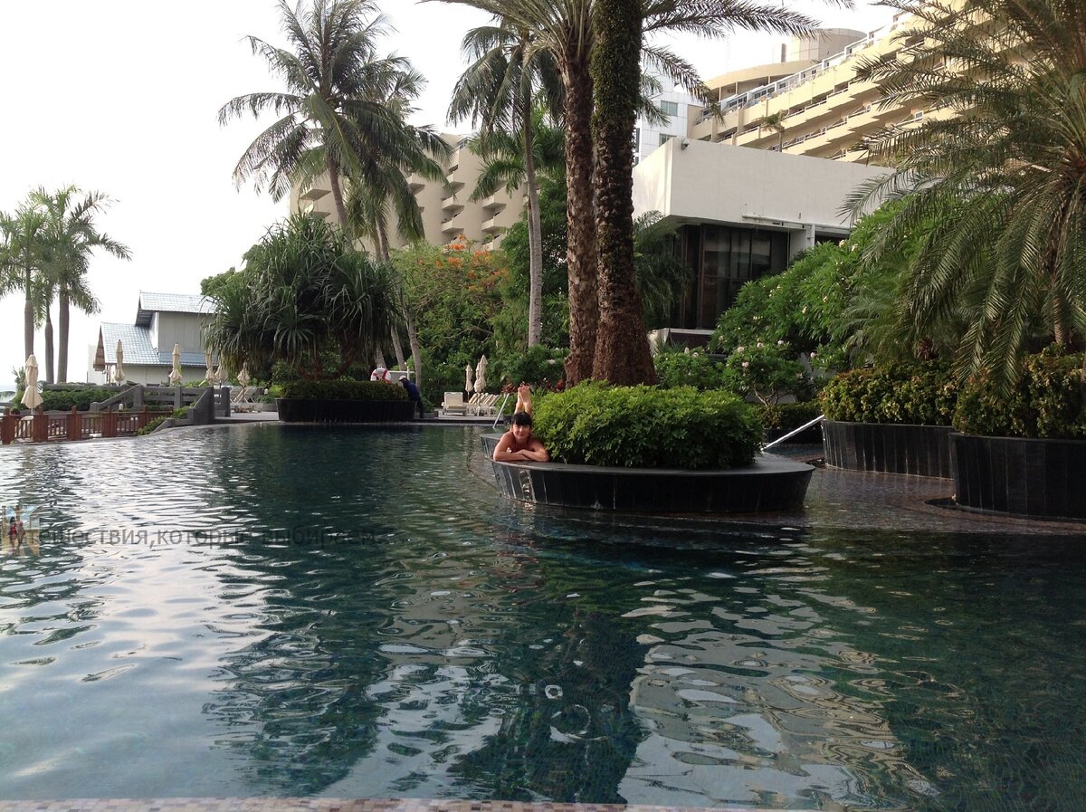 В таких условиях можно и на карантине посидеть (Royal Cliff Grand Hotel , Паттайя)