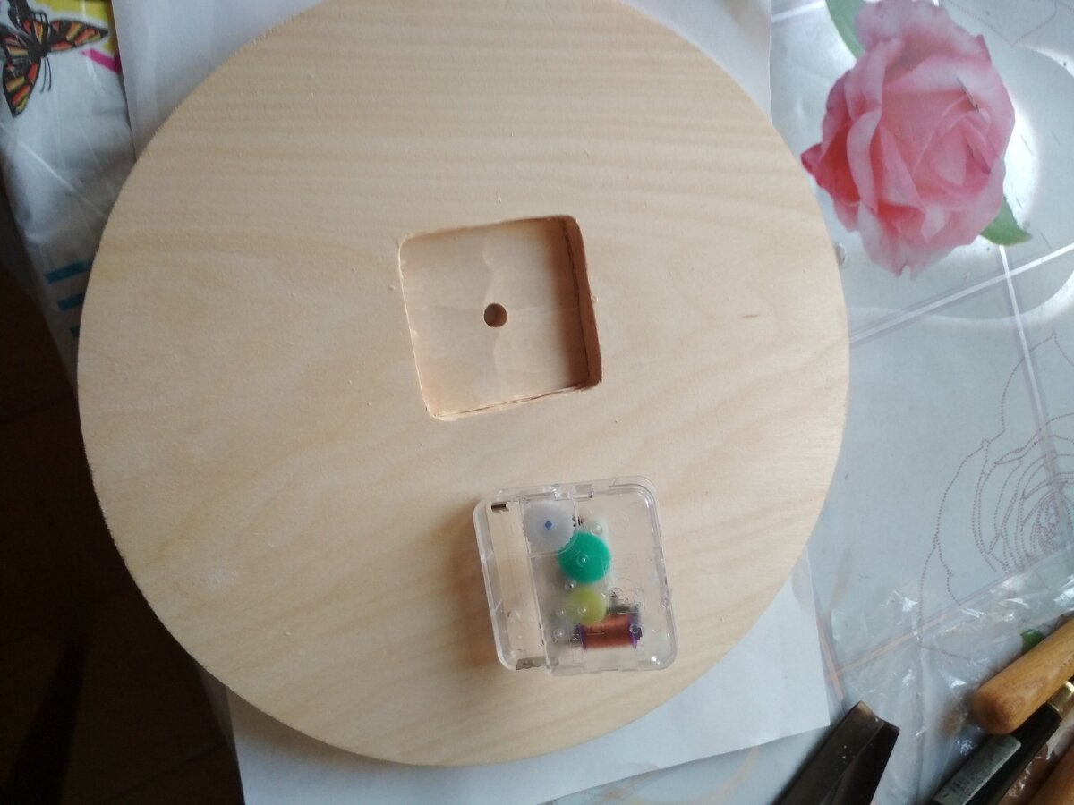 Фото автора. Другое изделие. Принцип врезки одинаков.