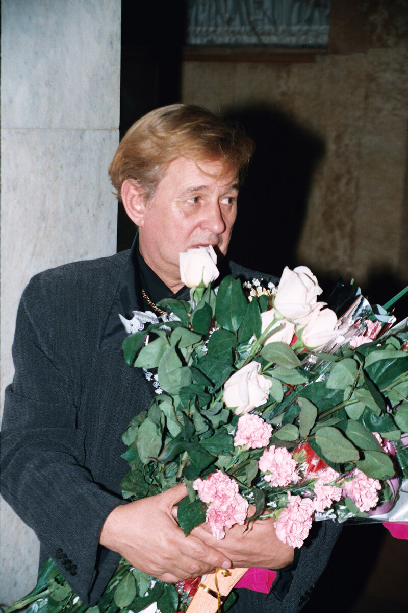 РОМАН ВИКТЮК