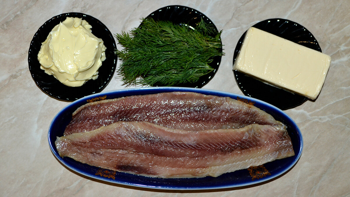 Рецепт необычного рулета из селедки