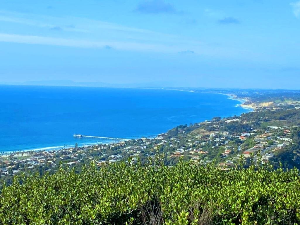 Александр уже давно живет в США 