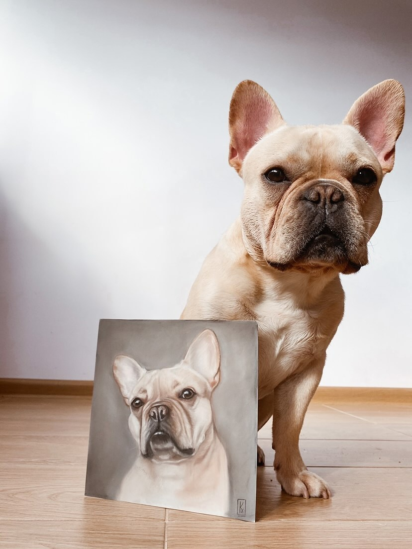 Руди со своим портретом.