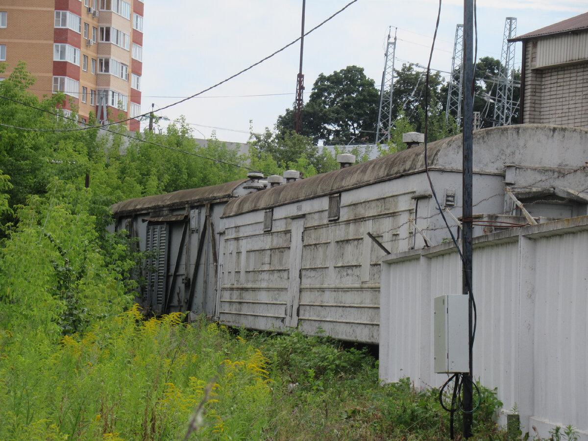Кузова вагонов как склады