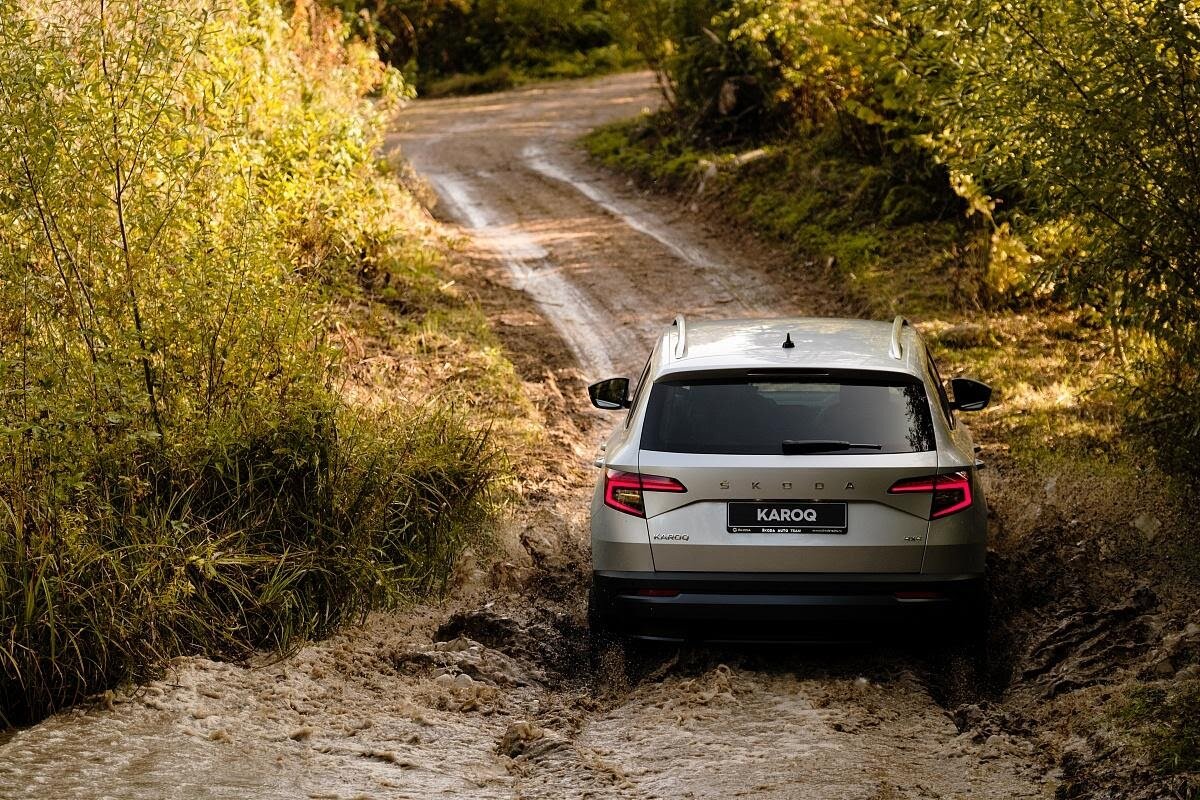 ŠKODA KAROQ проедет там, где многие будут царапать дном дорогу