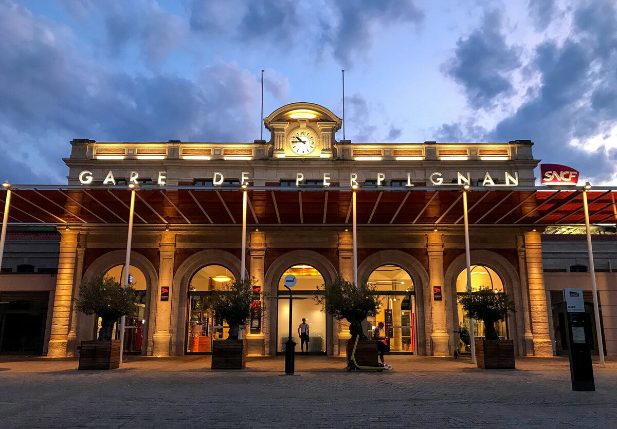 пример фотографии снятых на iphone 7 (https://zen.yandex.ru/media/vanechka_fotolub/iphone-7-kratkii-obzor-i-primery-fotografii-poraduet-li-starichok-kachestvom-snimkov-60ebf92d0f1e1b2a8c622119 )