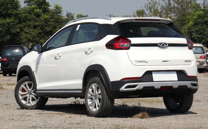 На фото: Кроссовер Chery Tiggo 3x