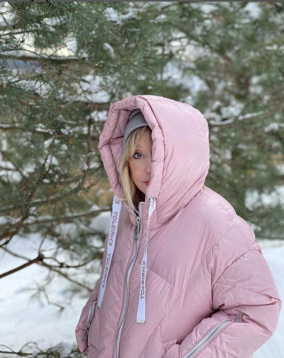     Алла Борисовна - настоящая модница: Максим не экономит на гардеробе жены. Фото: Инстаграм.