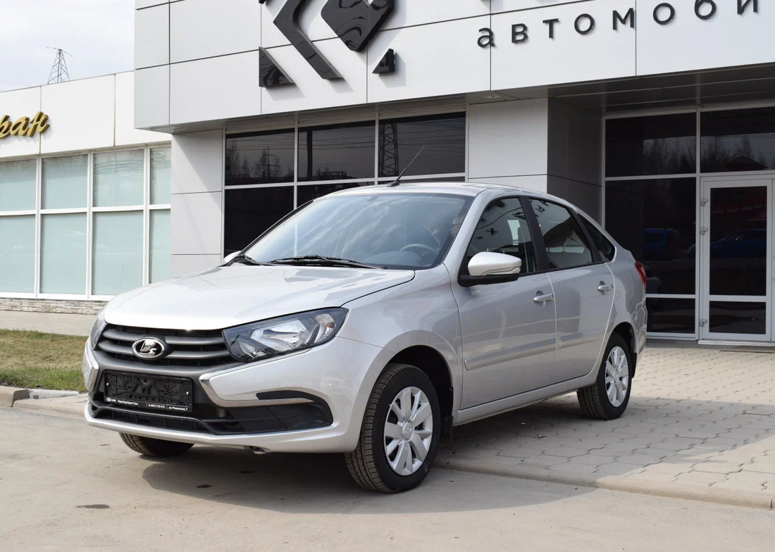 LADA Granta хоть и недорогой, но вполне современный автомобиль. Вопрос лишь в цене