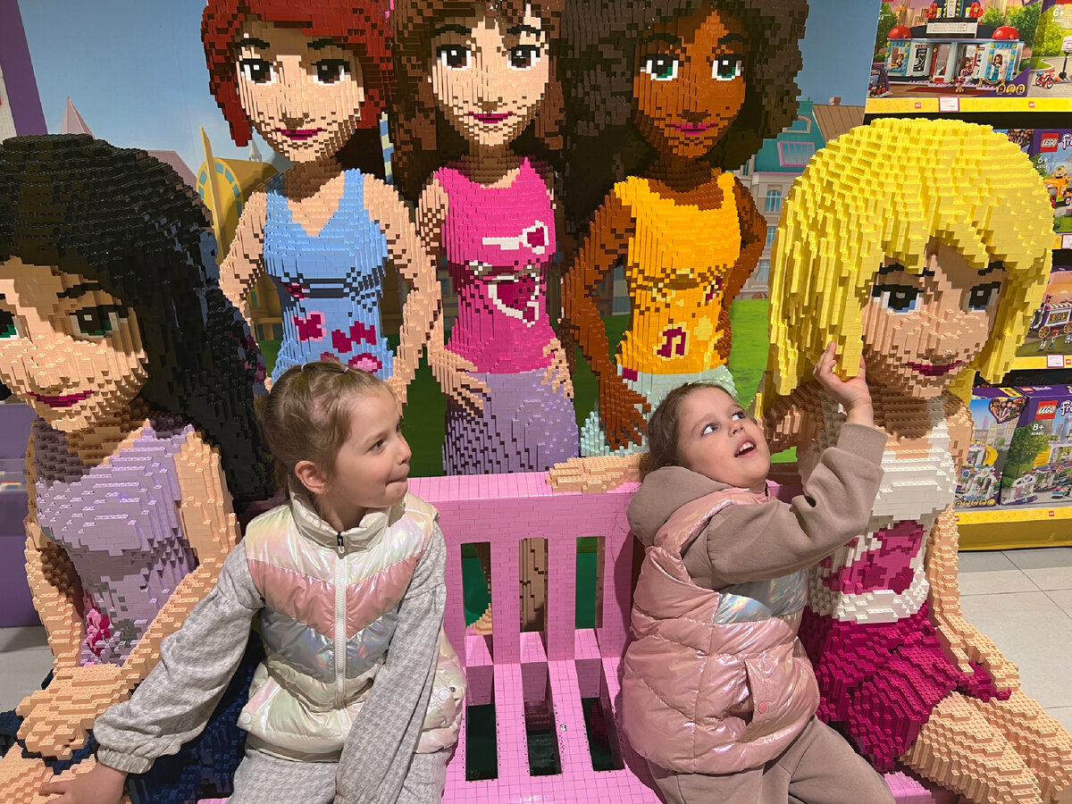 В центральном детском магазине на Лубянке