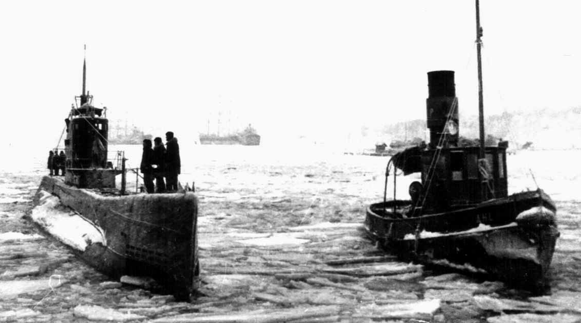 Подводная лодка Щ-307 в гавани Турку, 1945 год