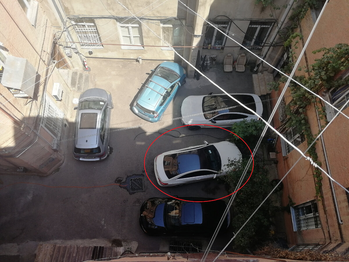 Внутренний двор дома