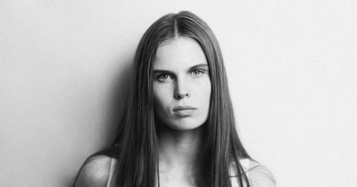 Александра Ревенко. Изображение взято с сайта: https://moskvichmag.ru/lyudi/eto-moj-gorod-aktrisa-aleksandra-revenko/