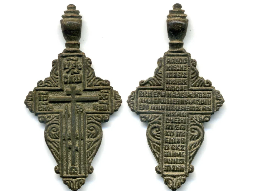 Образец нательного крестика - листика. 