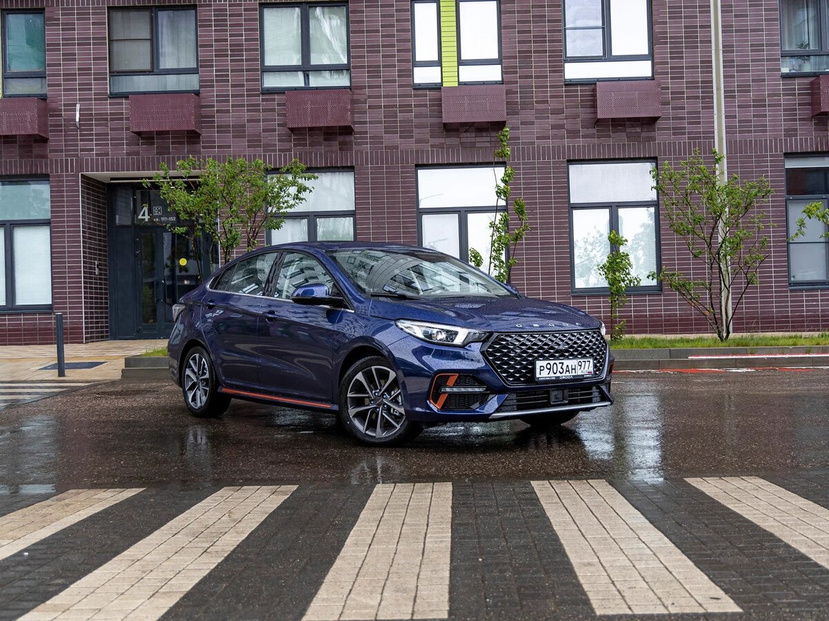 Автомобиль Omoda S5