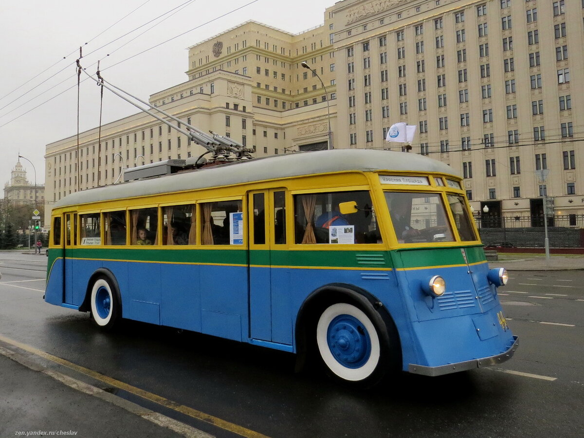 старые троллейбусы в москве