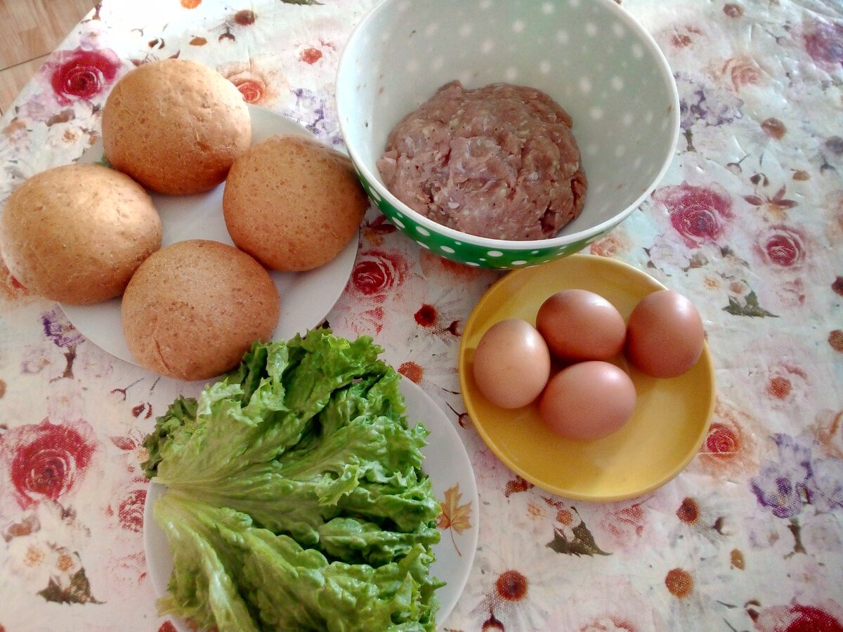 Как приготовить вкусный итальянский гамбургер с яйцом. Просто и вкусно.