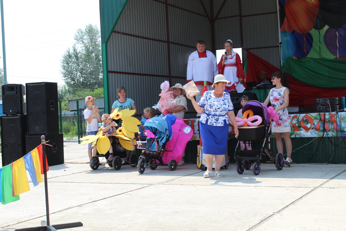 парад колясок