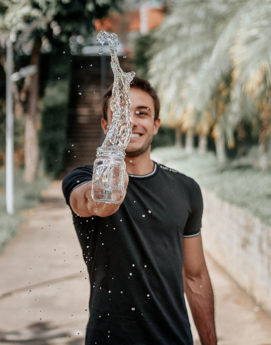 https://unsplash.com/photos/rZDHhqn47sQ