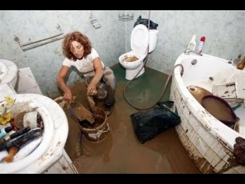 Именно так выглядит засор канализационного стояка