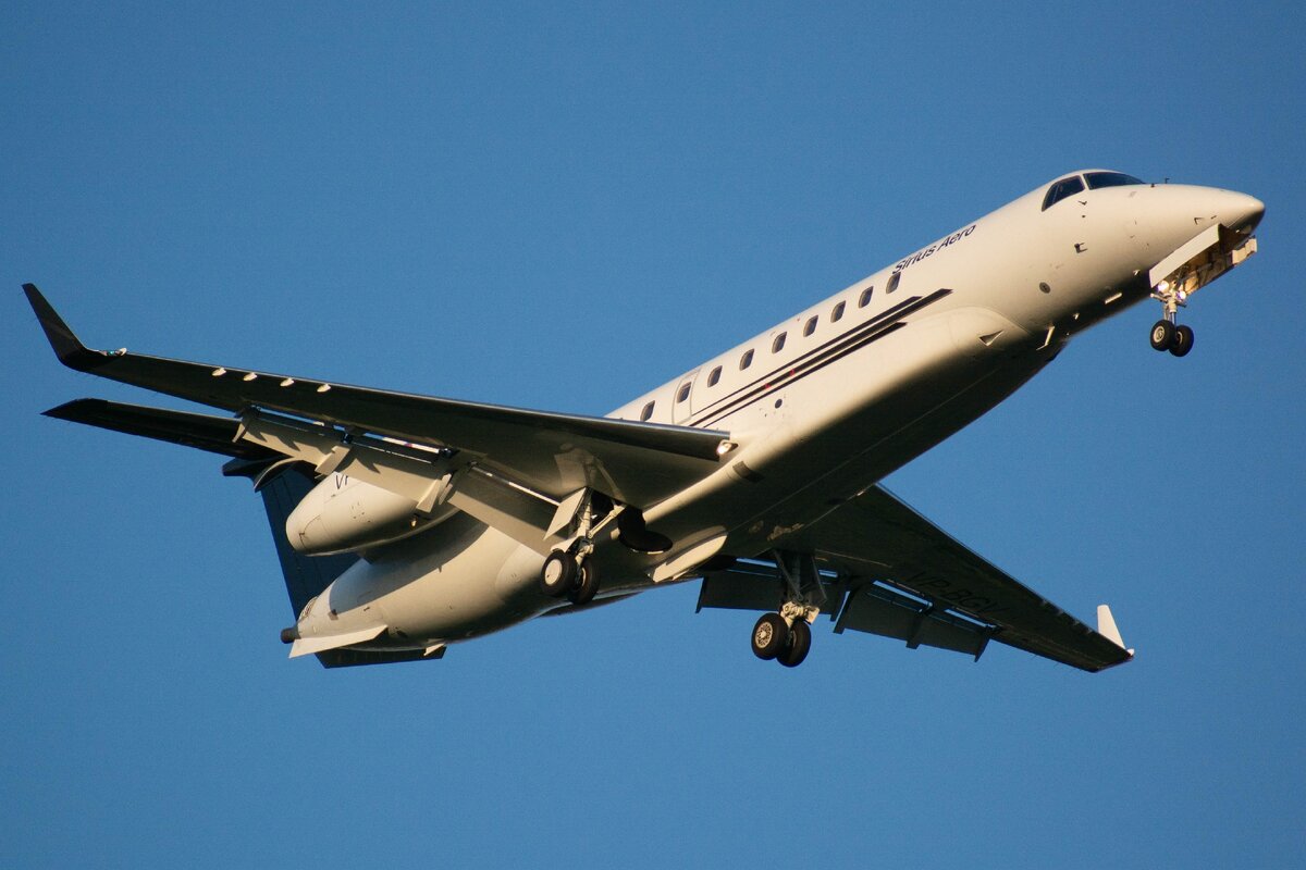 Embraer Legacy 600  (VP-BGV) а/к Sirius Aero.