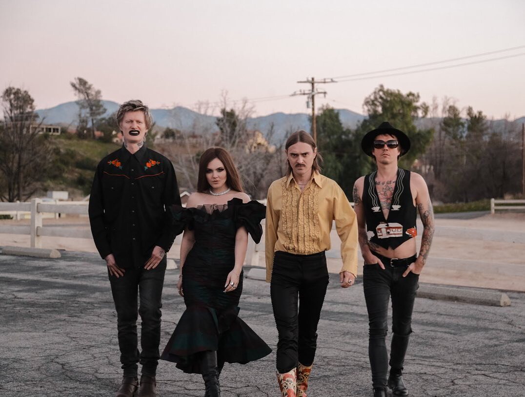 Из инстаграма Прусикина. 3.03.2020.