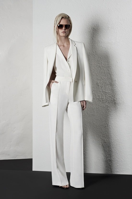 Излучать естественность