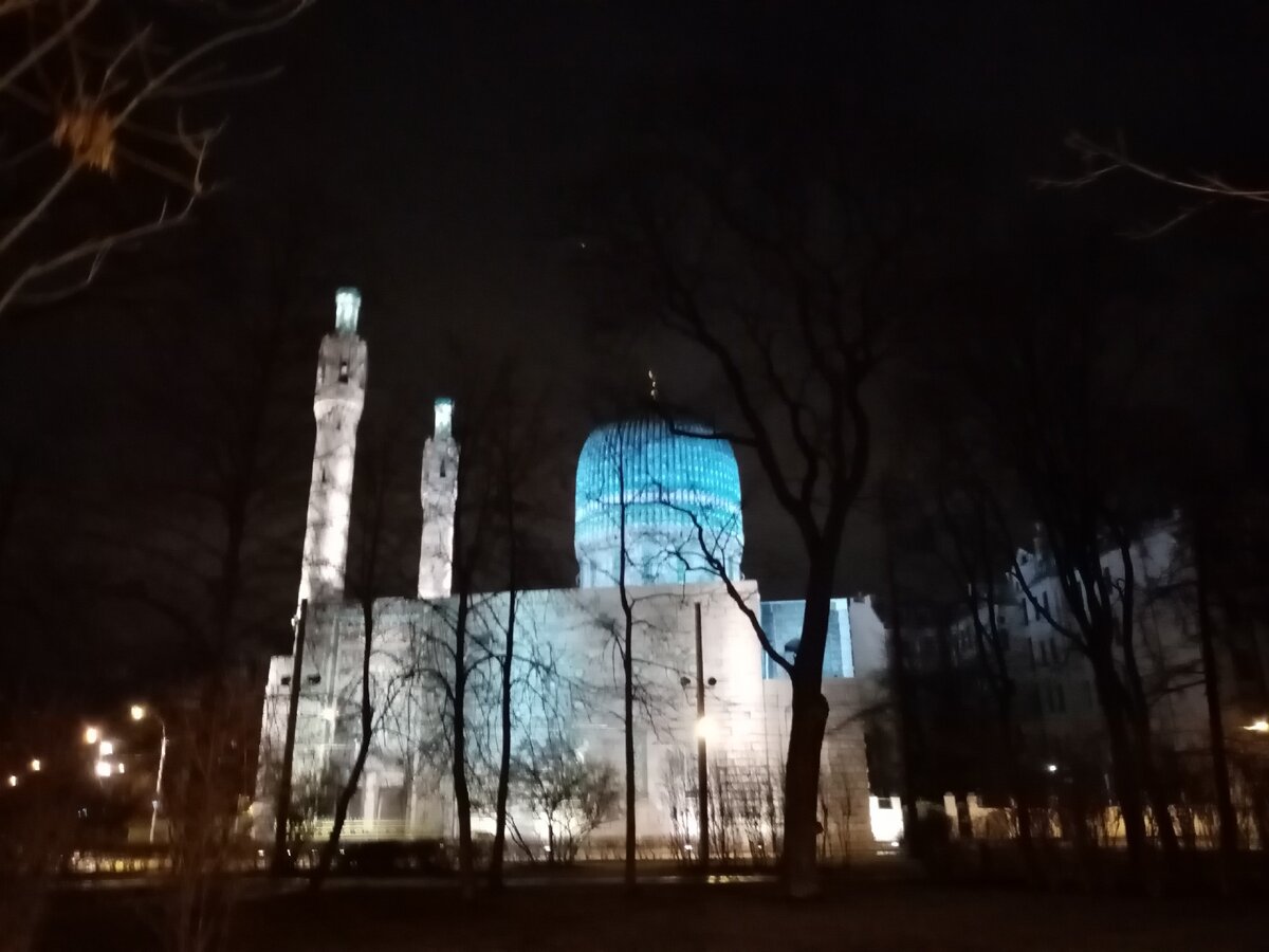 Собор на Петроградке