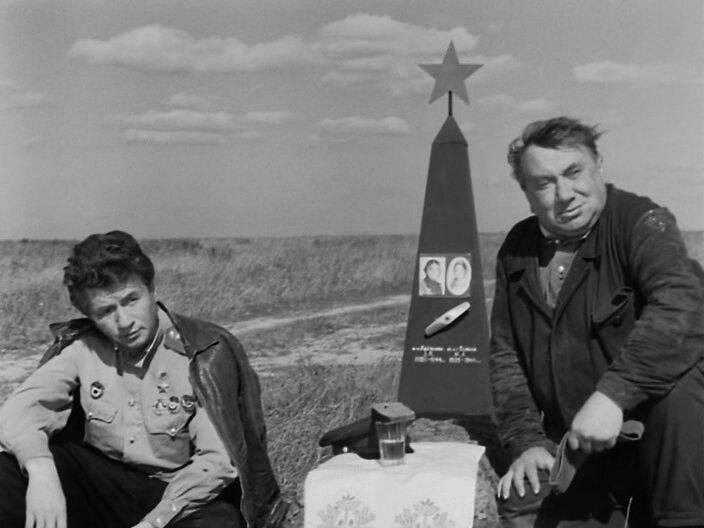 Рейтинг "Кинопоиск" - 8.7;  Рейтинг "IMDB" - 8.4.