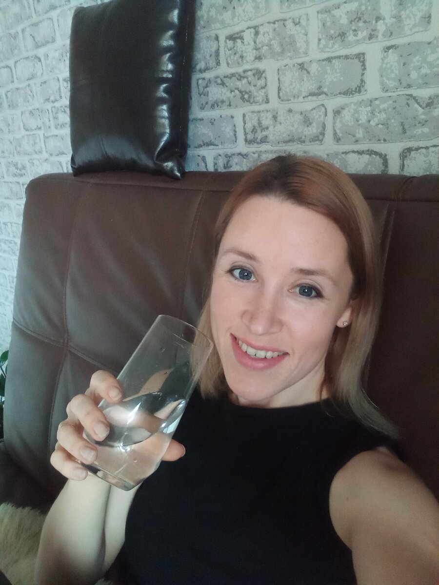 2 стакана за сорок минут перед застольем - вам в помощь и вашему желудку.