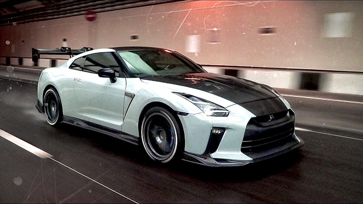 Суперкар выпускается с 2007 г. и замены ему вряд ли стоит ожидать в скором времени.