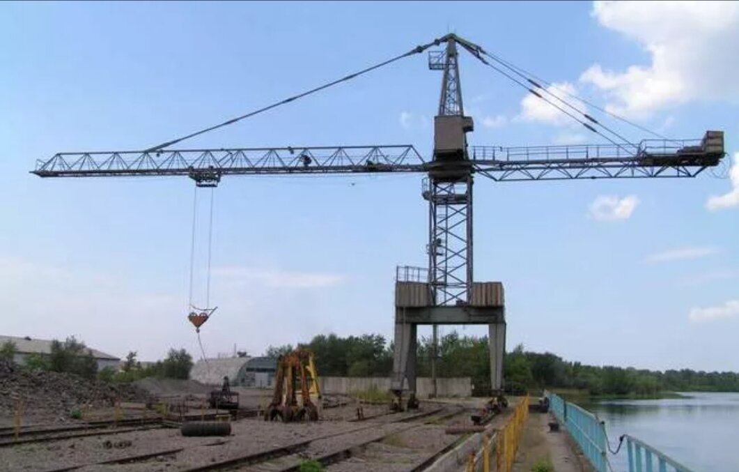 Кран был такого плана