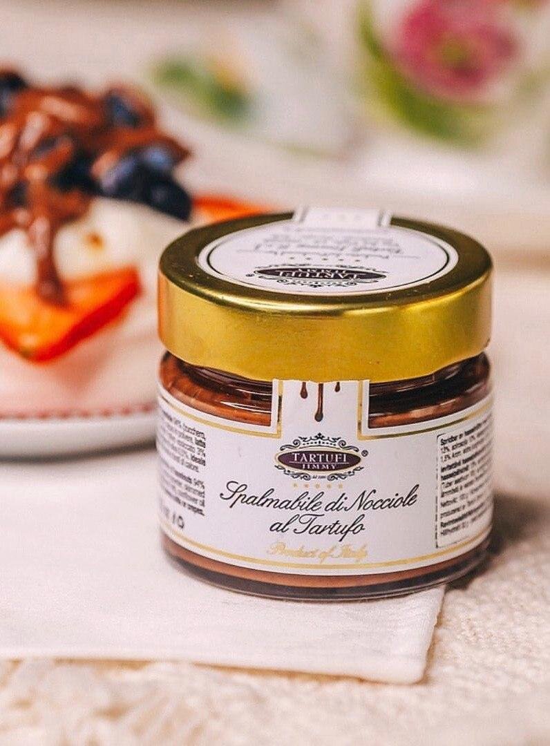 Сладкий соус "Шоколад-фундук с летним трюфелем" и соус-крем из сыра Горгонзола с летним трюфелем от Tartufi.ru