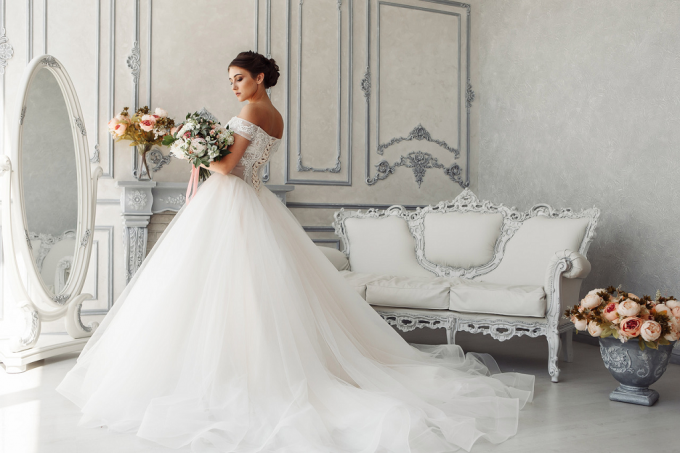 Почему жениху нельзя видеть в свадебном платье невесту до свадьбы