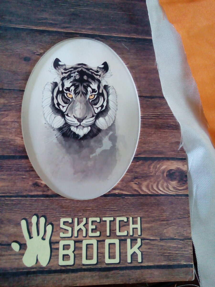 Блокнот, ткань.