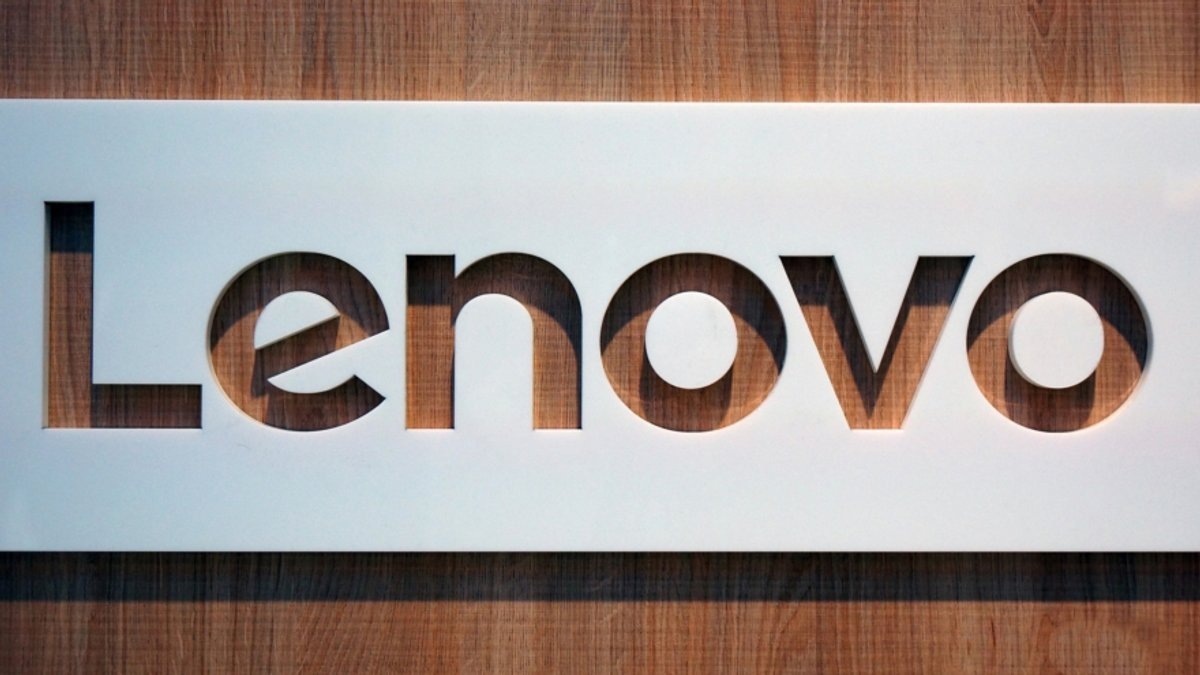Lenovo уже назвал цену складного ноутбука 