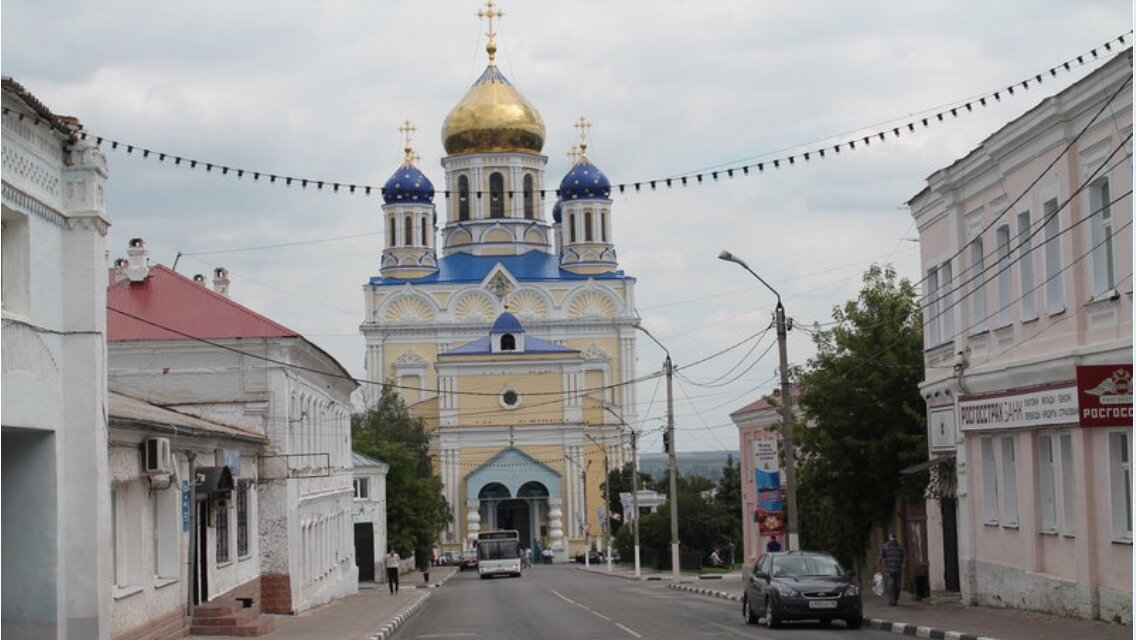 По улицам Ельца.