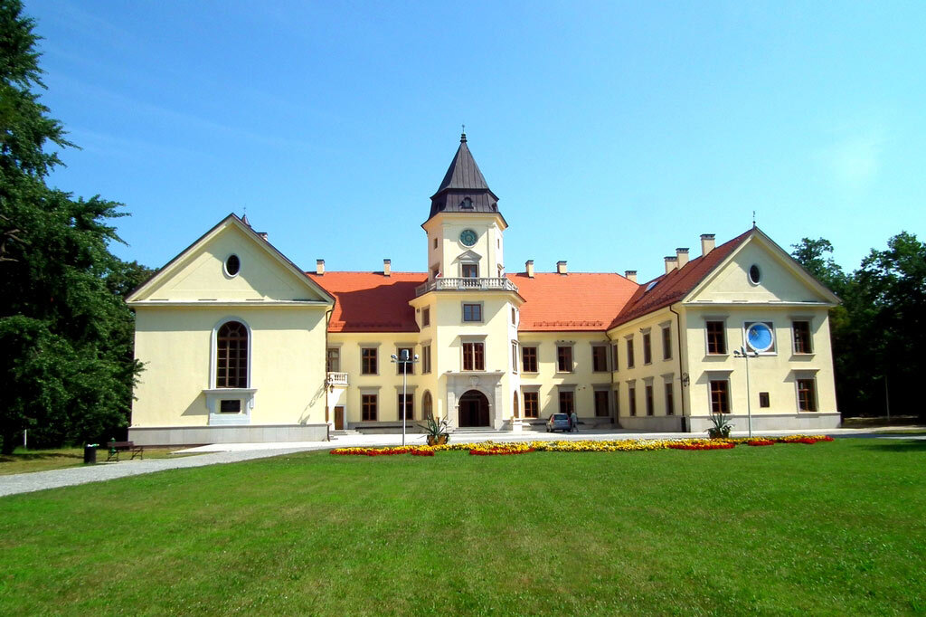 Дворец Тарновских