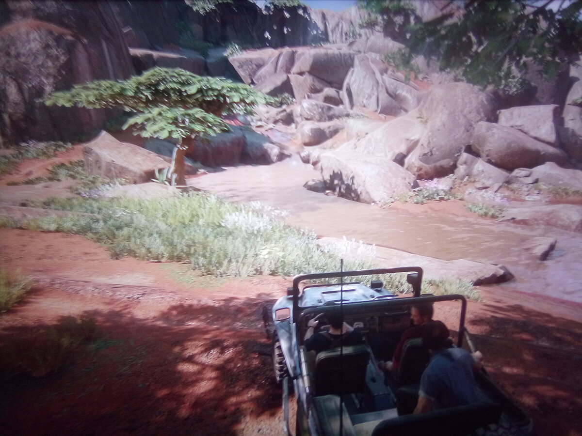 2 (но это больше тянет на сложный момент).