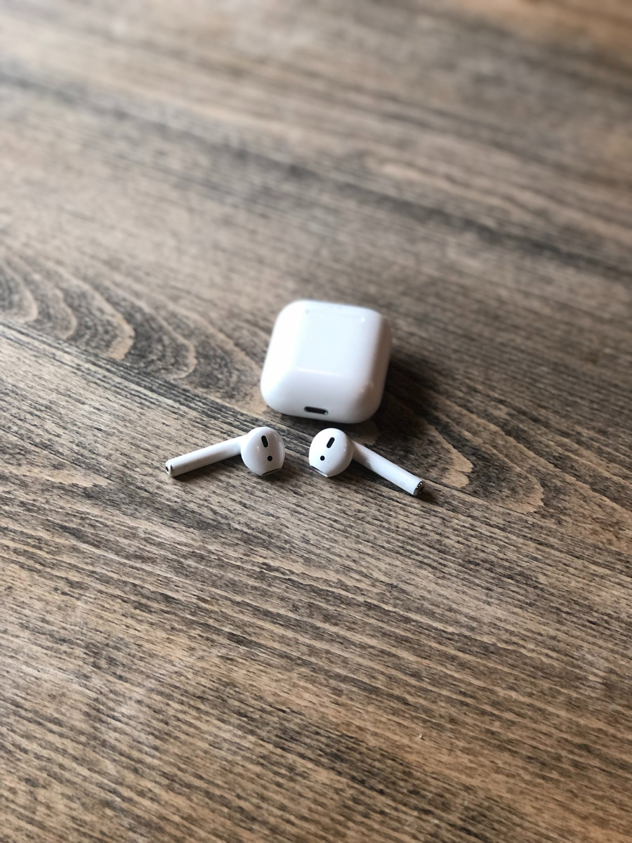 AirPods 2