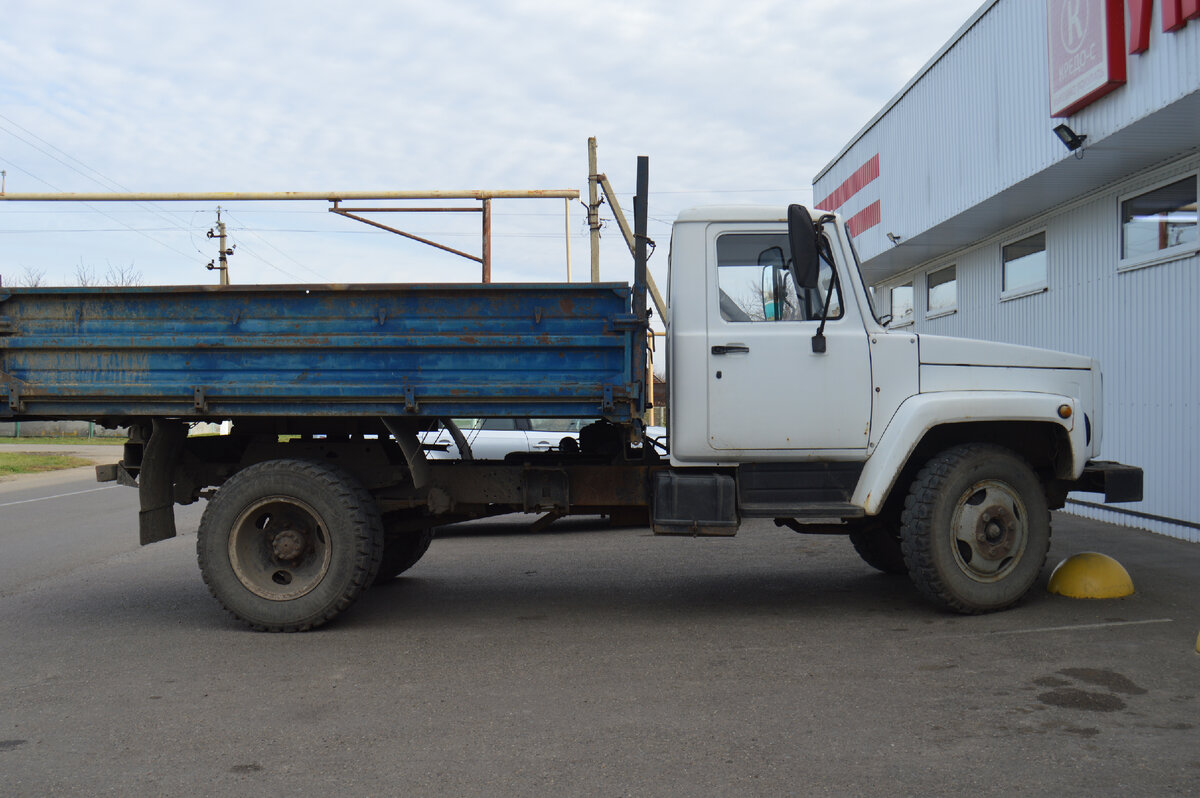 Фото автора . 03.12.2022. САЗ-ГАЗ.