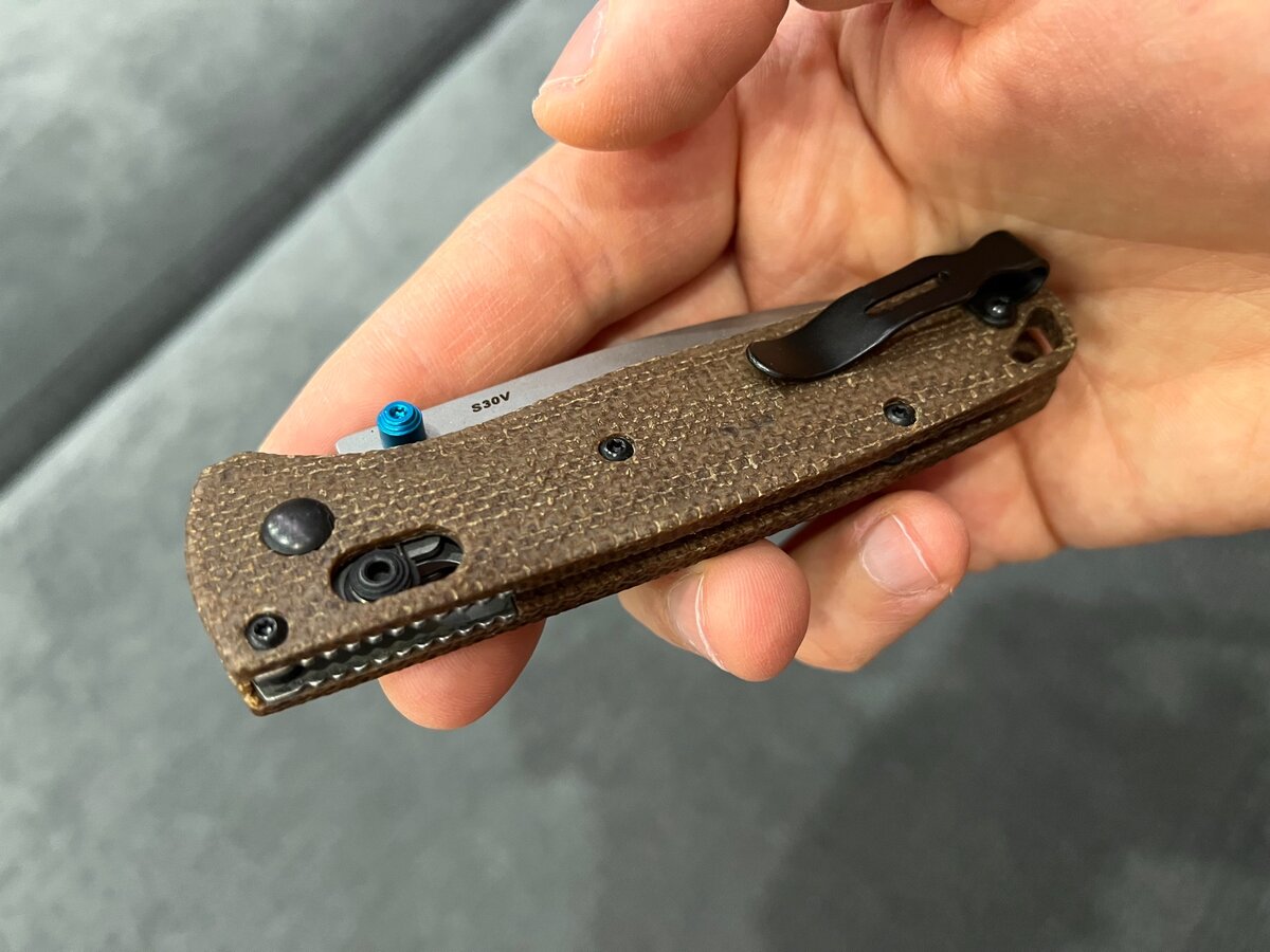 Bugout 535. Нож Benchmade Bugout.