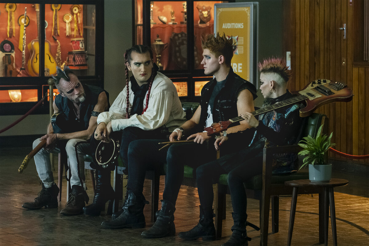 Стража. Стража сериал 2021. Стража сериал 2020. Стража (сериал 2020 – ...) The watch. Стража сериал Пратчетт