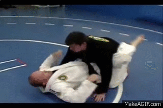 Jujutsu gif. Джиу-джитсу gif. Приемы джиу джитсу гиф. Анимация джиу джитсу. Гиф БЖЖ.