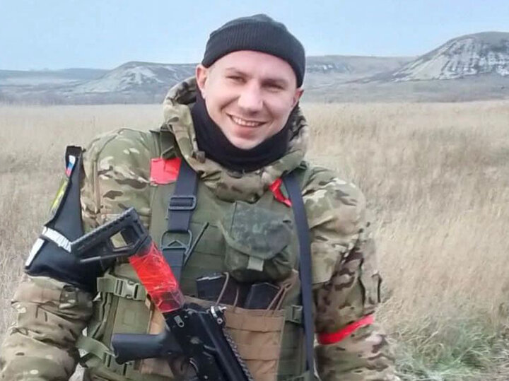 Жена и сослуживцы лейтенанта полиции рассказали о его участии в СВО