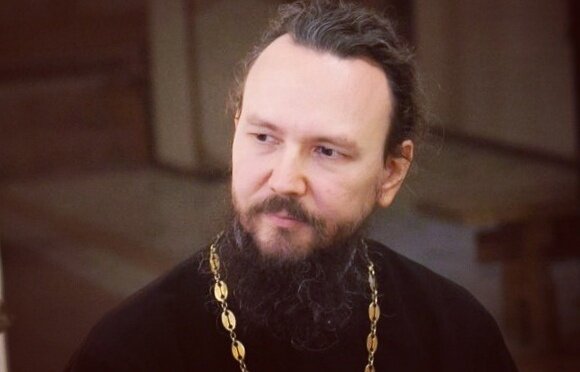 Павел Великанов — протоиерей, кандидат богословия, доцент Московской духовной академии, главный редактор научного-богословского портала «Богослов.Ru».