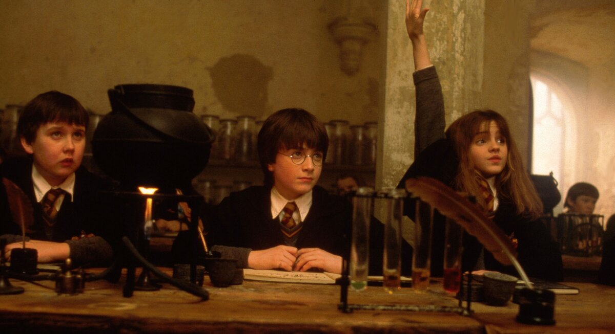 "Гарри Поттер и Философский камень"